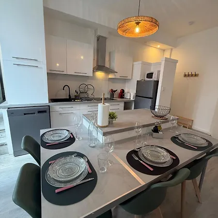 Cozy & Air-conditioned 2 Patte D'oie Quiet Neighborhood Apartman