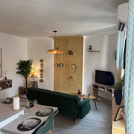 Cozy&air-conditioned 2 Patte D'oie Quiet Neighborhood Appartement *